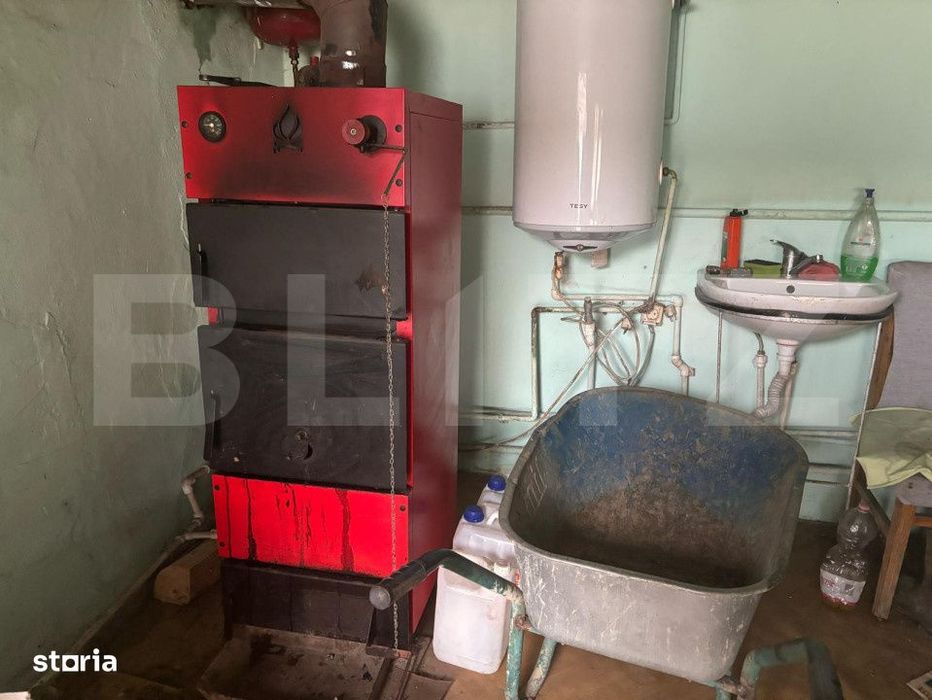 Casa de vanzare cu 3 camere