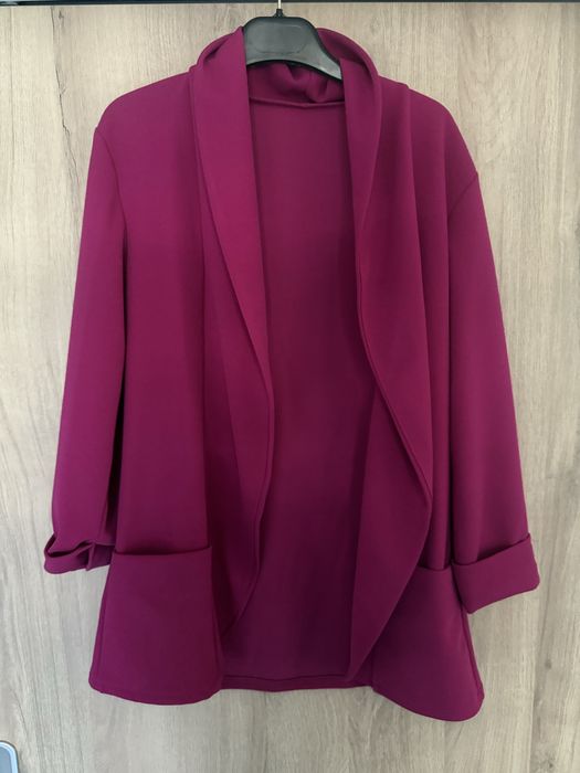 Дамско лилаво сако