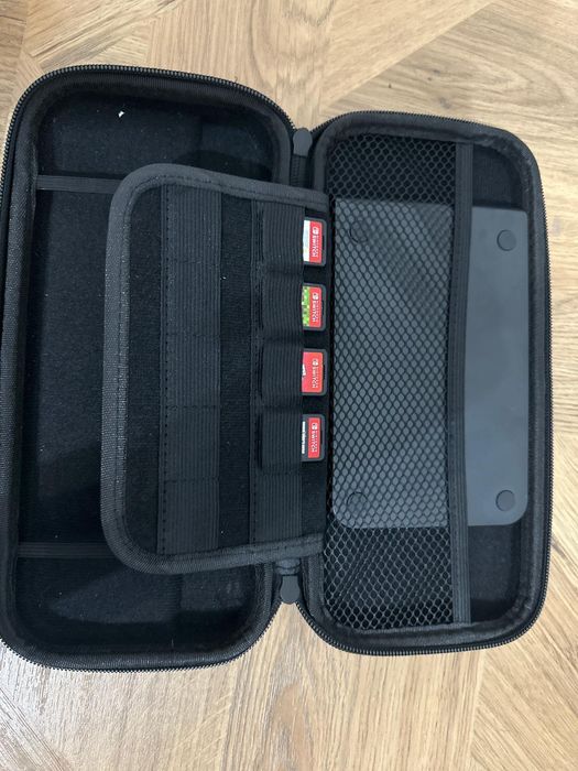 Nintendo Switch OLED 5 jocuri