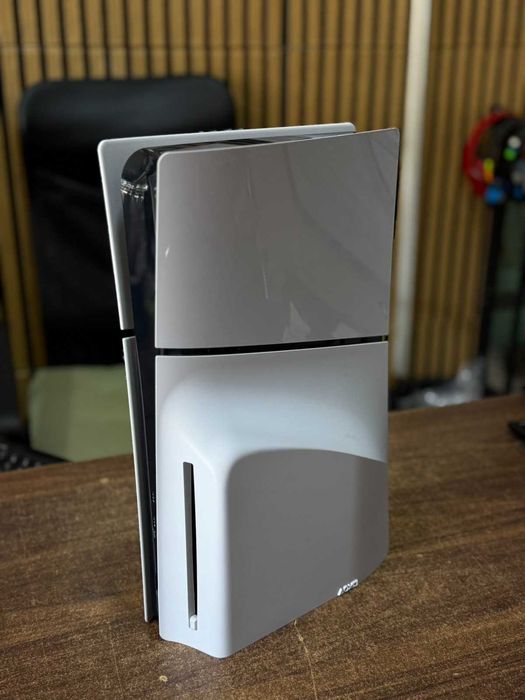 Ps5 slim 1TB Disc Version