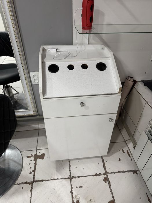 Мебель для салона красоты