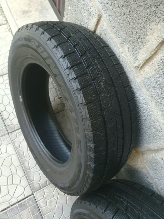Зимние шины,  размер - 195/65 r 15