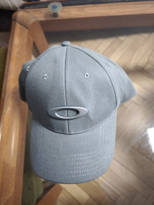 Baseball caps  Oakley, Star wars, Sonic , Batman, Harry Potter