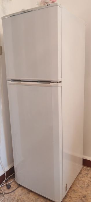 Продам холодильник LG в хорошем состоянии
