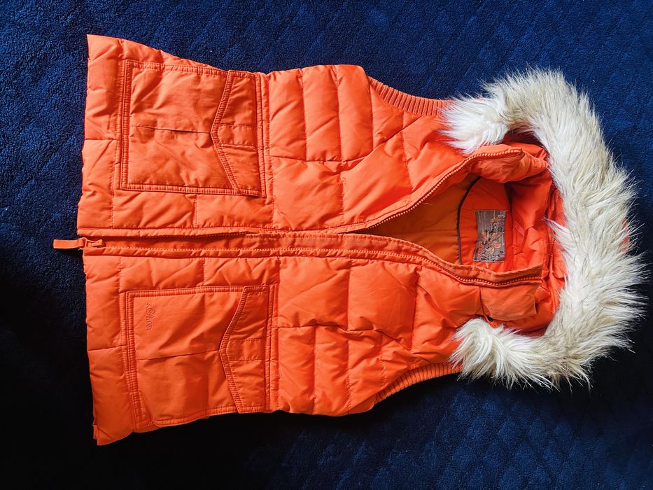 Елек с качулка S Oliver