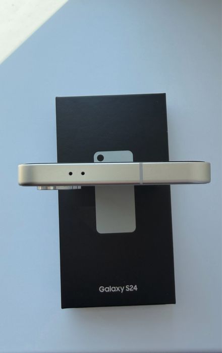 Пррдам Samsung S24 (256 gb)