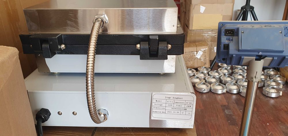 Lichidare Aparat electric copt gogosi 9 forme inel-TRANSPORT GRATUIT