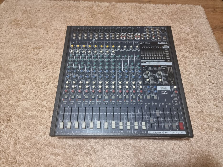 Mixer yamaha 5016cf