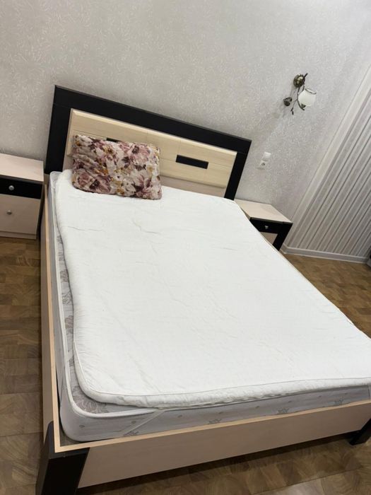 Спальный гарнитура б/у