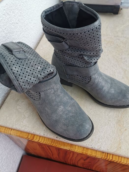 Дамски зимни боти