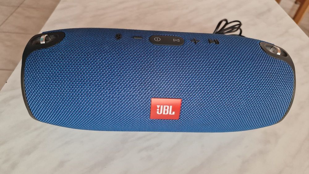 Vand JBL Xtreme achizitionata de nou