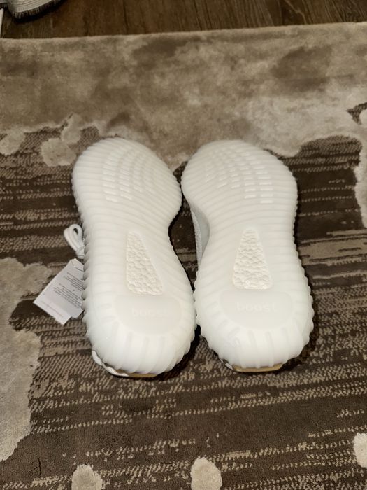 Adidas Yeezy 350 V2 Boost Cream White