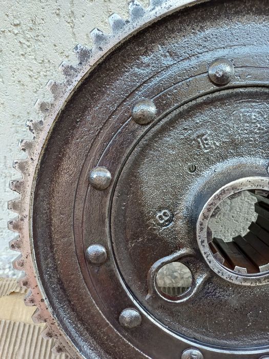 Coroana dreapta transmisie tractor U 650 ( Produs in Romania )