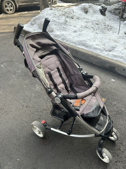 Детская коляска VIKI в нормальном состоянии