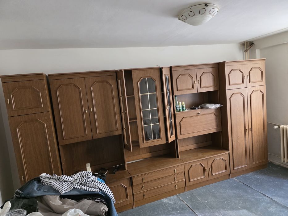 Vand biblioteca stare buna