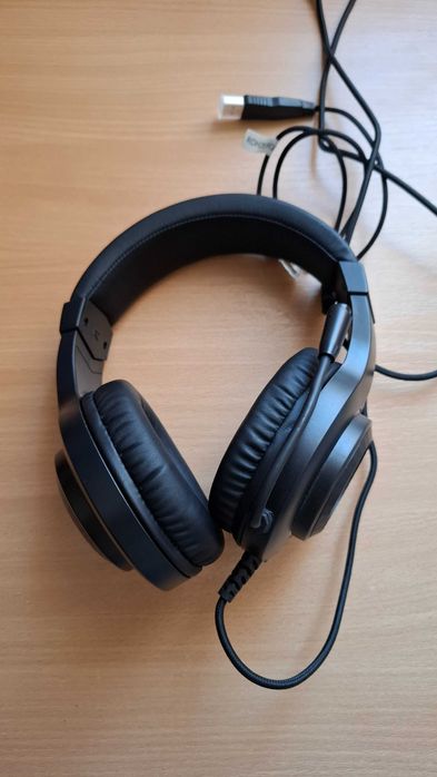 Casti Redragon Hylas