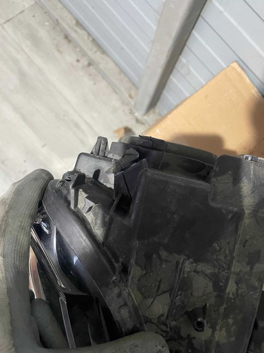 Far Dreapta Peugeot Partner III 3 An  2019 - 2025 cod 9816826880