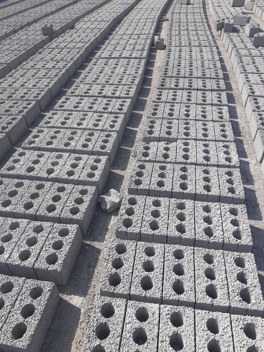 Шлакаблоки качественные.