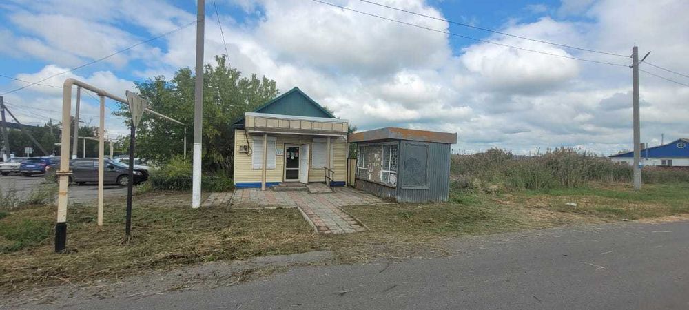 Продается коммерческое помещение в п. Федоровка
