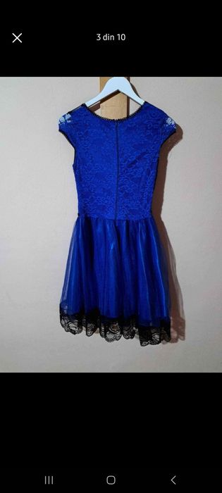 Vând cinci rochițe