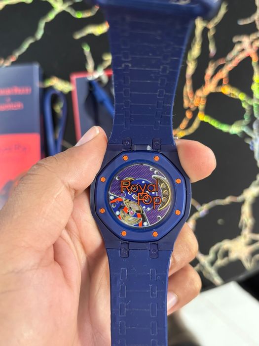 AP Royal Pop Swatch