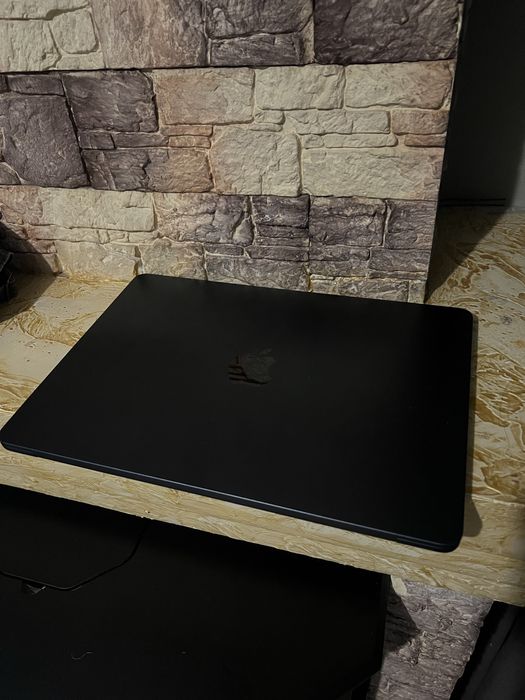 Macbook Air M2 2022