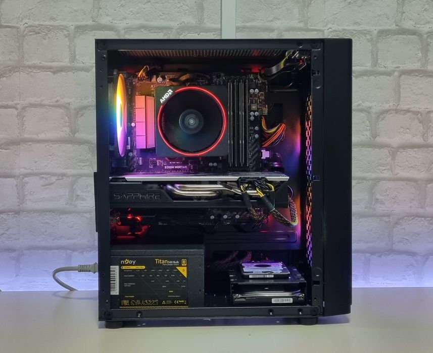 Unitate PC Gaming: Ryzen 5 5500/16GB/RX 580 8GB/250SSD/1TB/WIFI/FRGB