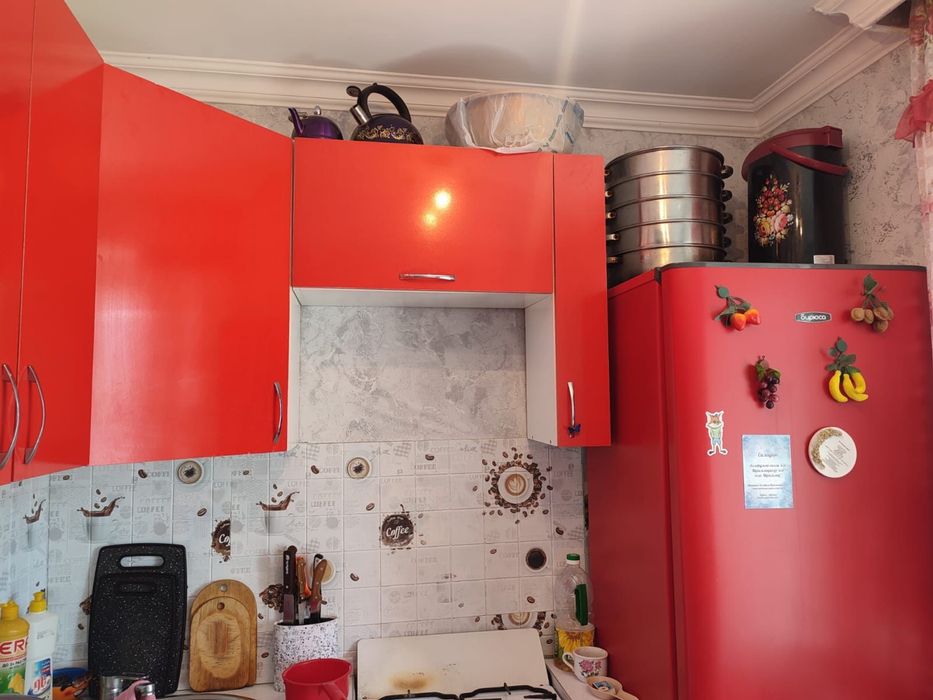 Продам 4 комн квартиру