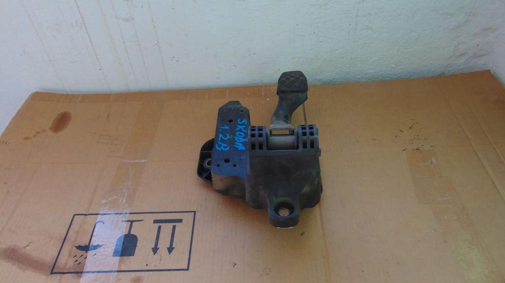 Pedala frana Skoda Rapid,VW Polo 6R an 2009-2015 cod 6R 1721058D