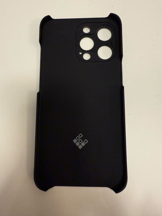 Husă kevlar iPhone 13 neagră