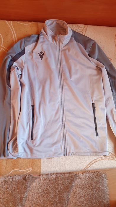 Сиво горнище Macron