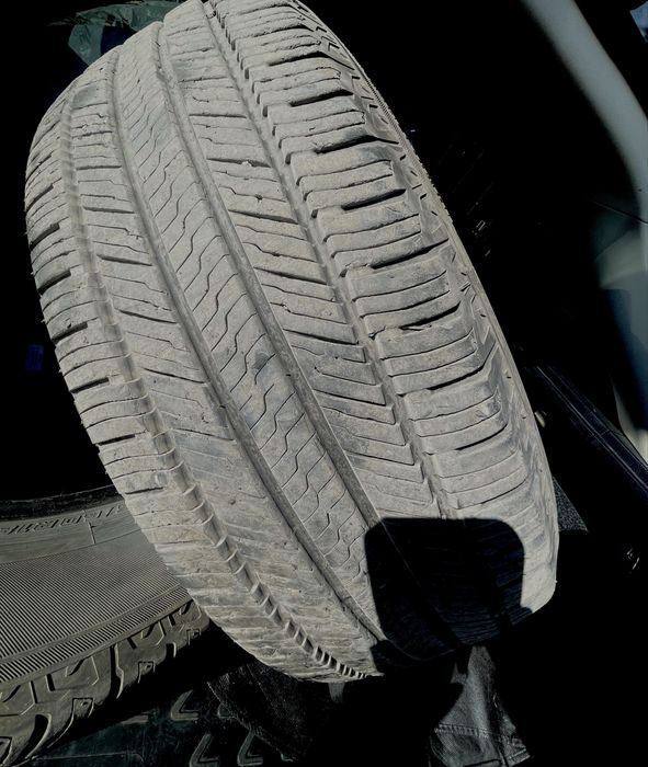 Комплект шин в отличном состоянии
