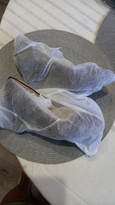 Обувки в цвят бордо от Италия