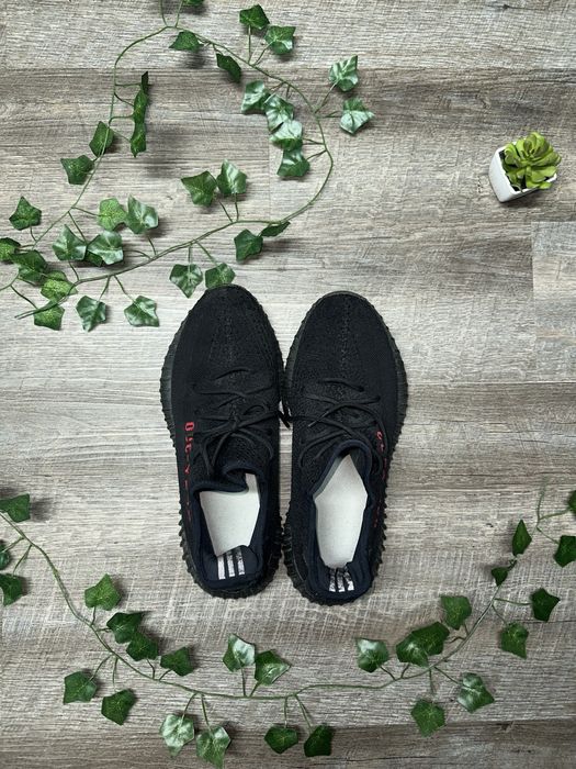 Yeezy 350 Bred (cititi descrierea)