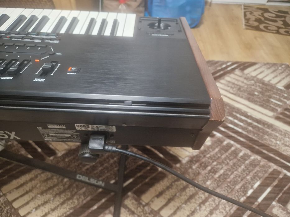 Korg pa5 x international
