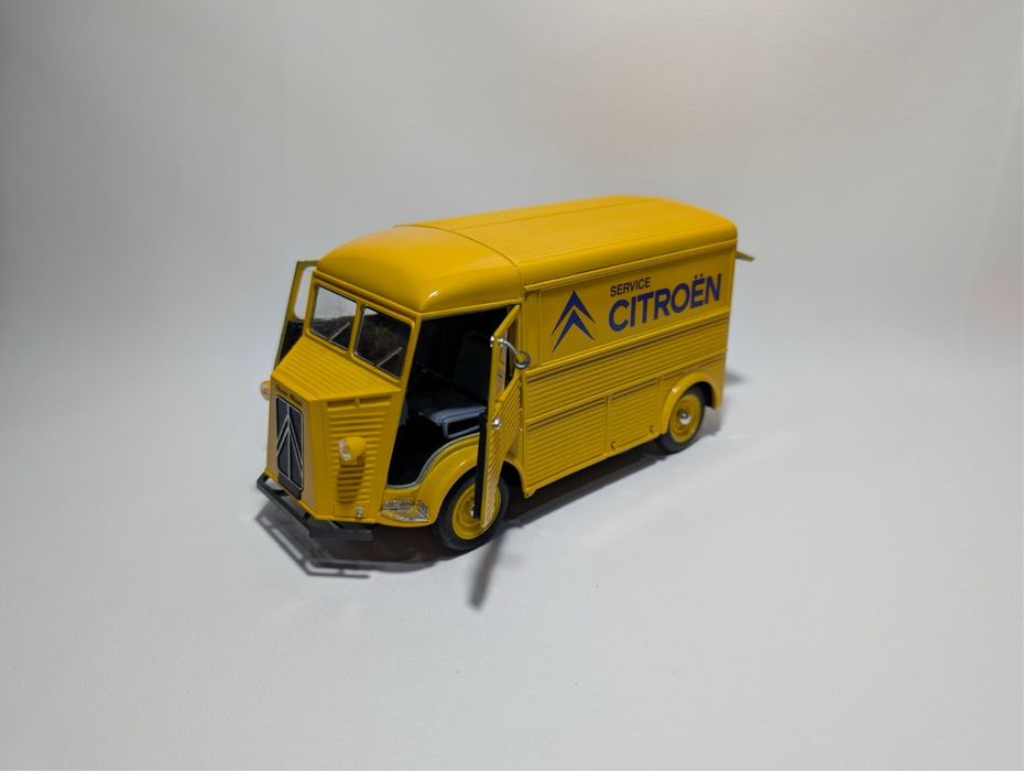 Macheta Solido 1:18, 1962 Citroen HY
