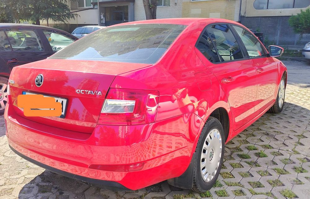Шкода Октавия 1.6 TDI