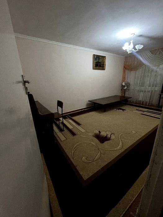 3-х комнатная в центре Чирчика