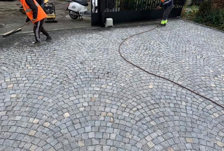 Piatra cubica si montaj