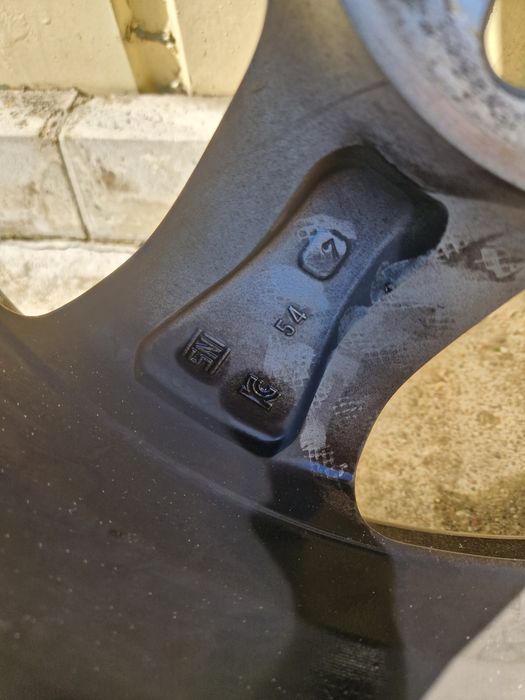Оригинални джанти за  Toyota RAV4  с гуми