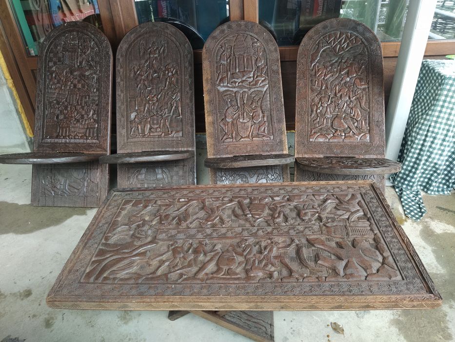 Уникален комплект маса и 4 стола от цяло масивно дърво-РЪЧНА ИЗРАБОТКА