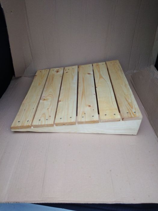 Подложка за крака за под бюро или маса