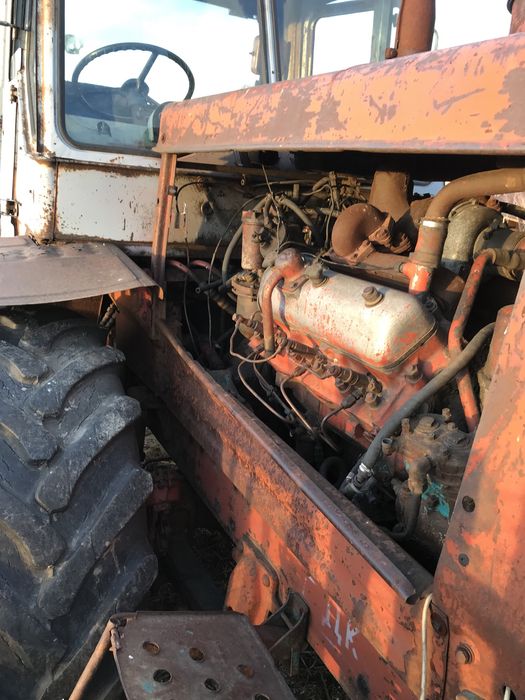 трактор т150 колёсный