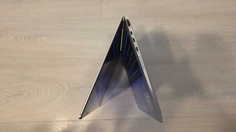 HP EliteBook x360 1030 G3 4G LTE Touch Screen i5-8350U 8GB 256GB SSD