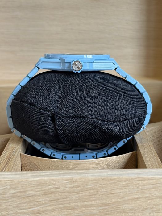 Hublot Big Bang Integrated Ceramic 035/200 Limited Edition