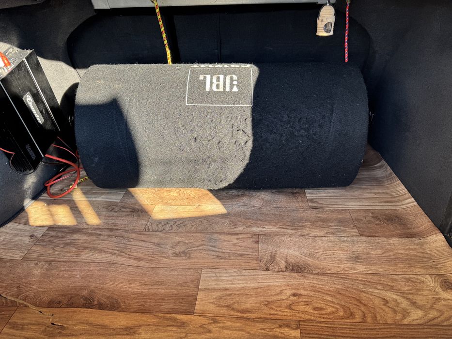 JBL  1000.