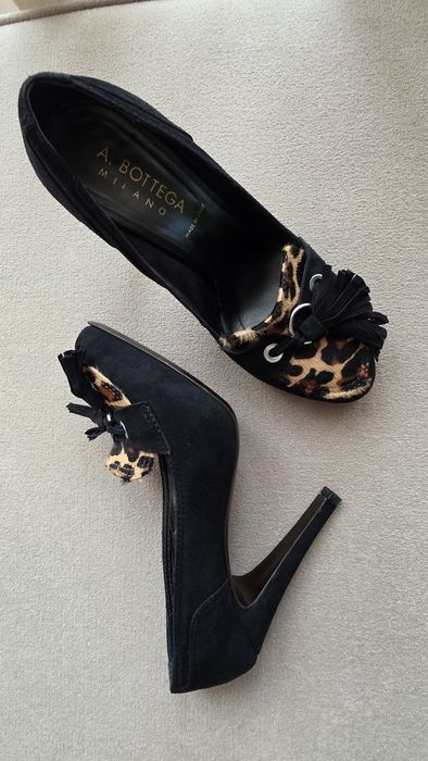 Кожени италиански обувки с ток и  кожа от пони с животински принт