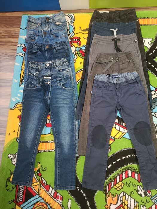 Blugi băieți 4 - 6 ani