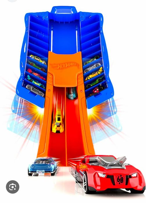 Трассы и машинки Hot Wheels