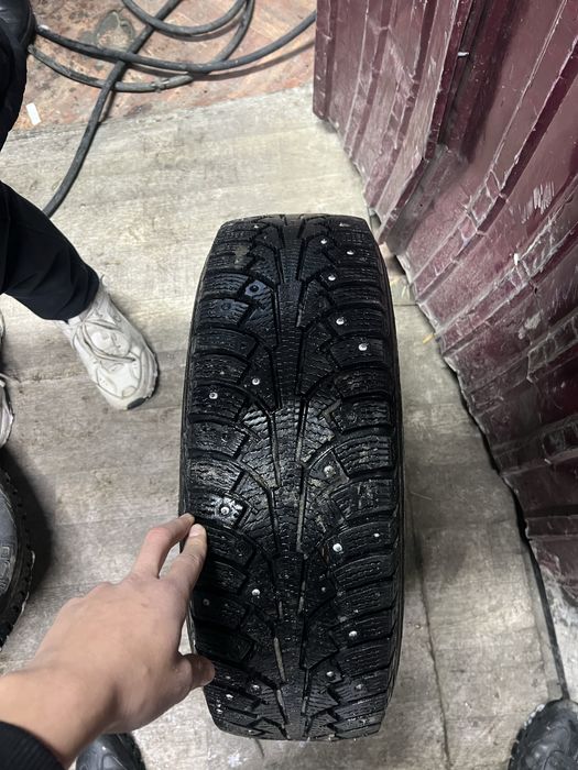 Продам шины зимние 185/65/15